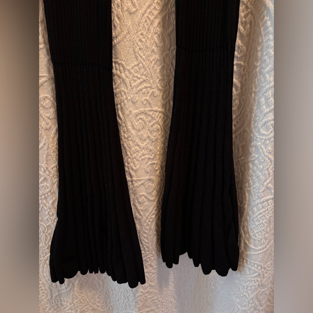 Sandro 'Ribbed' Black Flare Pants - Picture 4 of 6